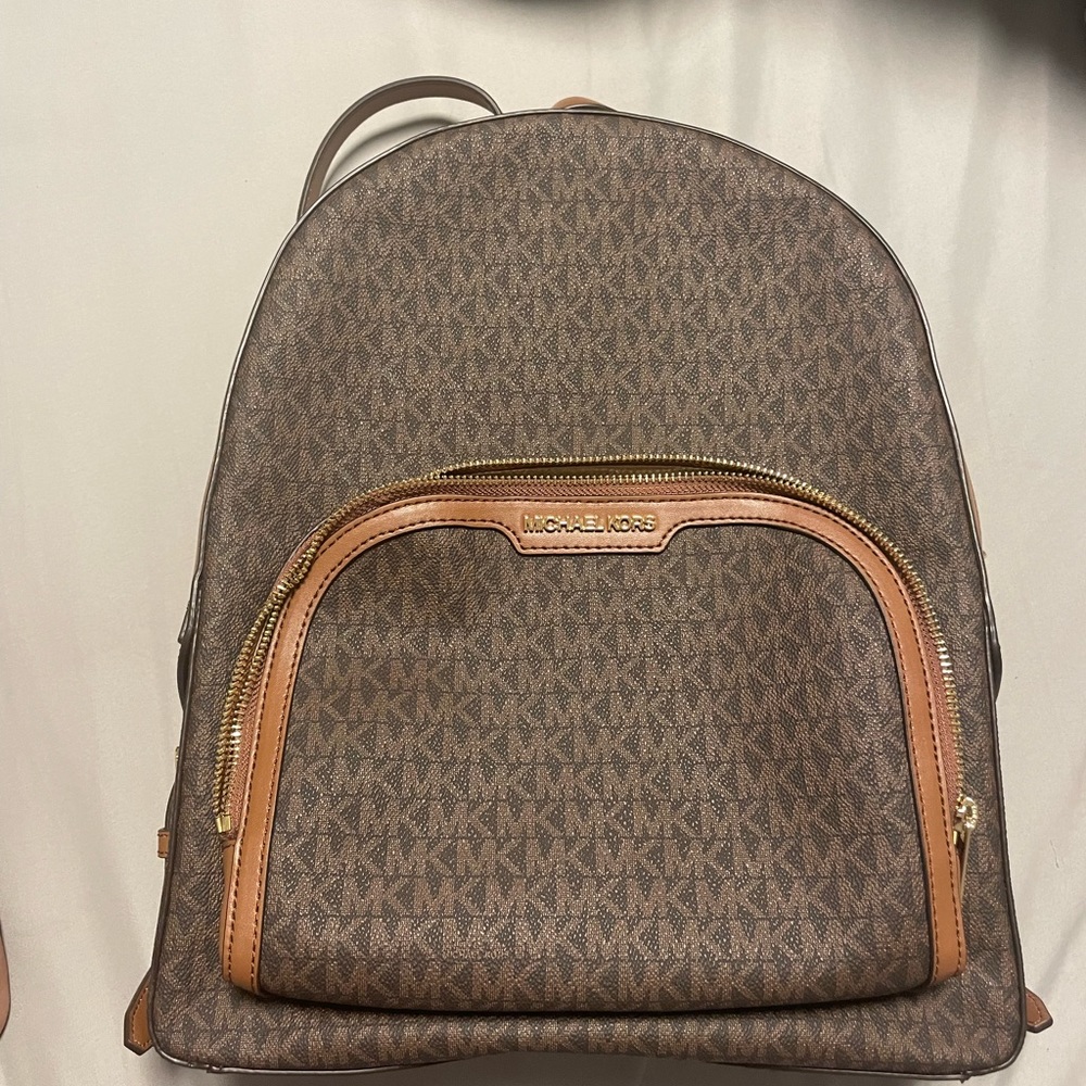 Brand new never used MK backpack michael kors designer